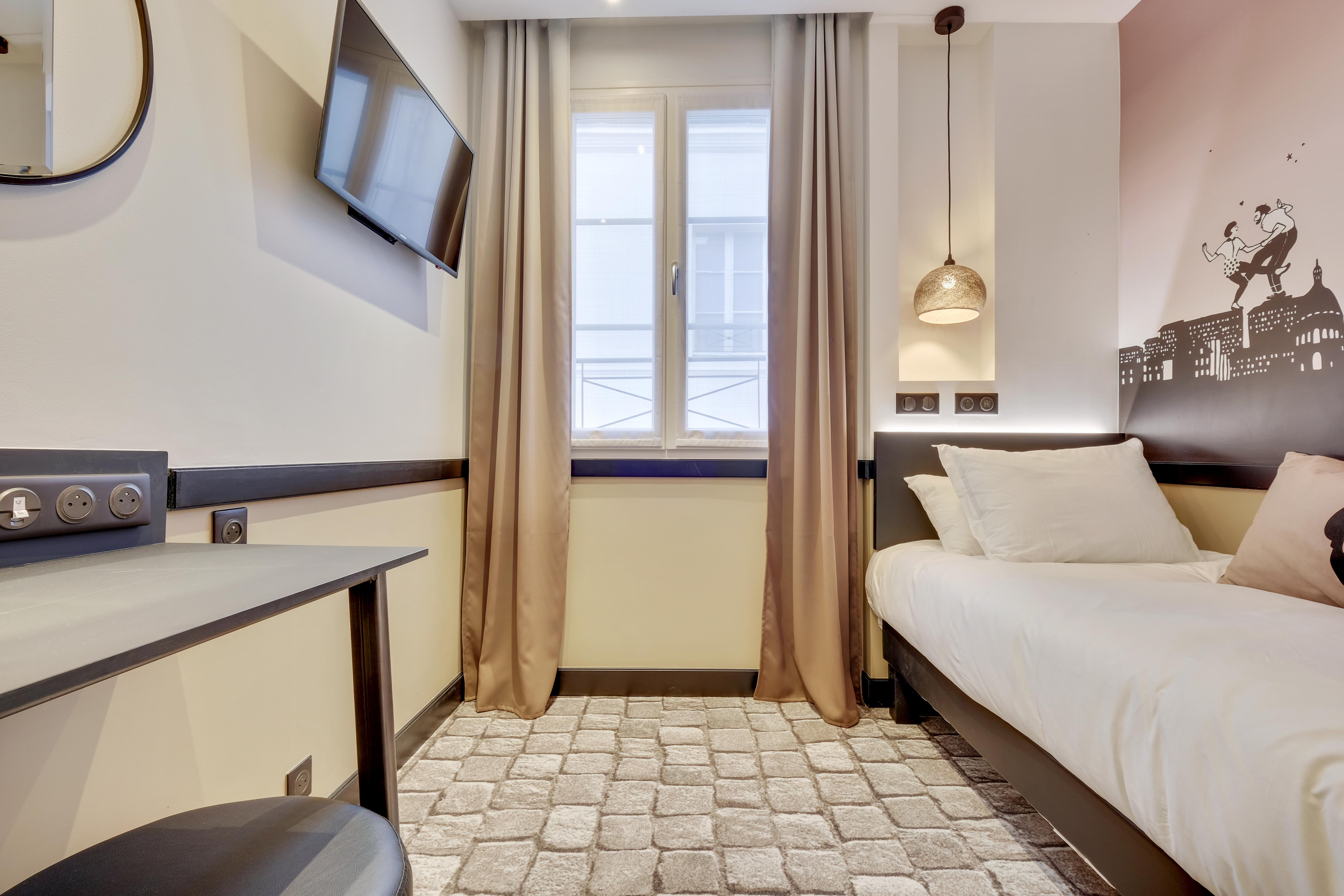 Hotel Lucien & Marinette Paris Bagian luar foto