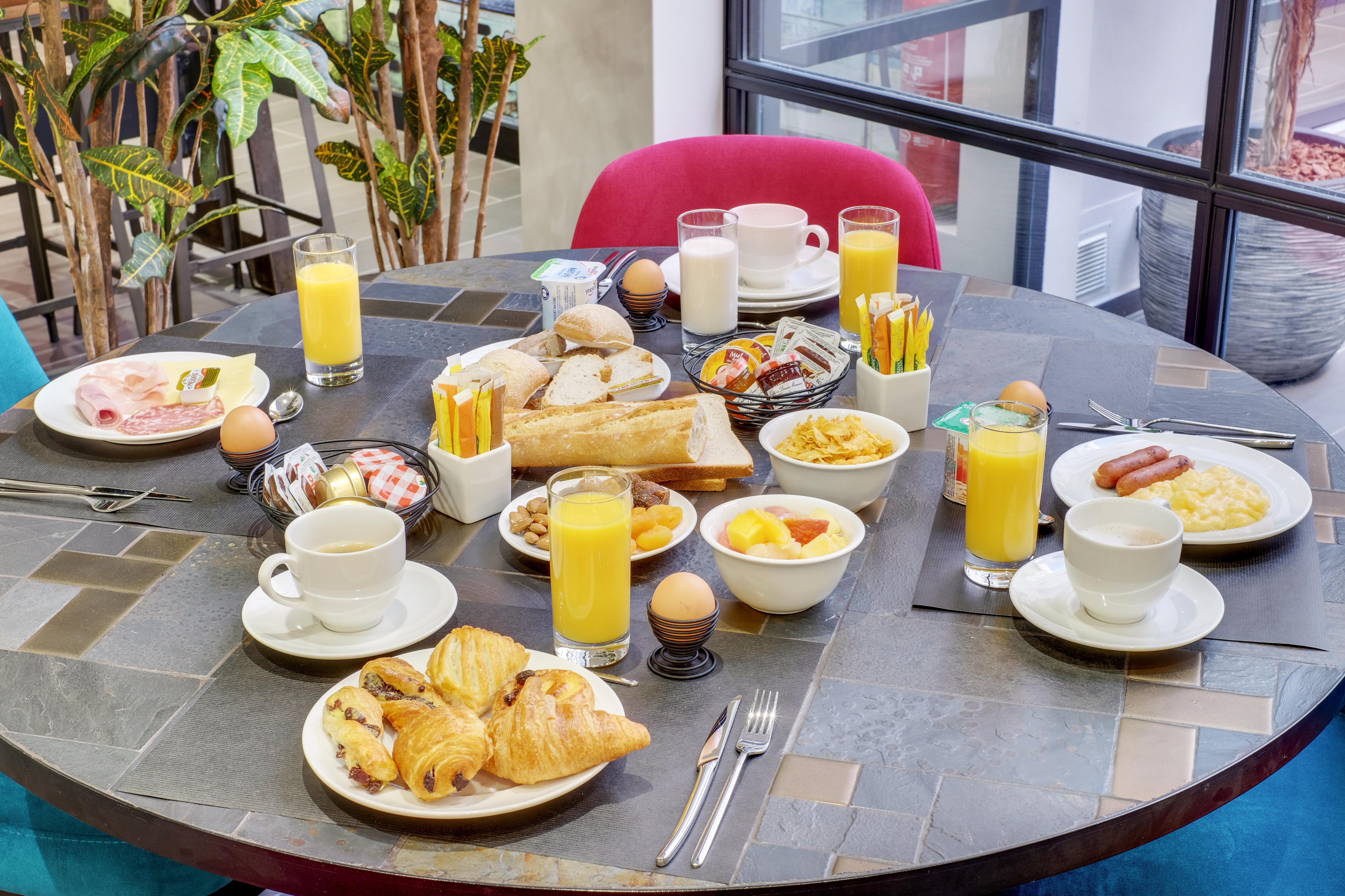 Hotel Lucien & Marinette Paris Bagian luar foto